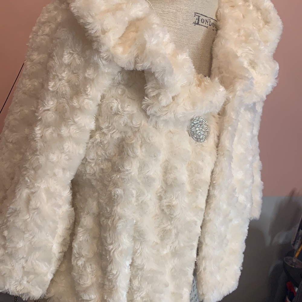 Beautiful / Comfortable Stylish Jacket! - image 2